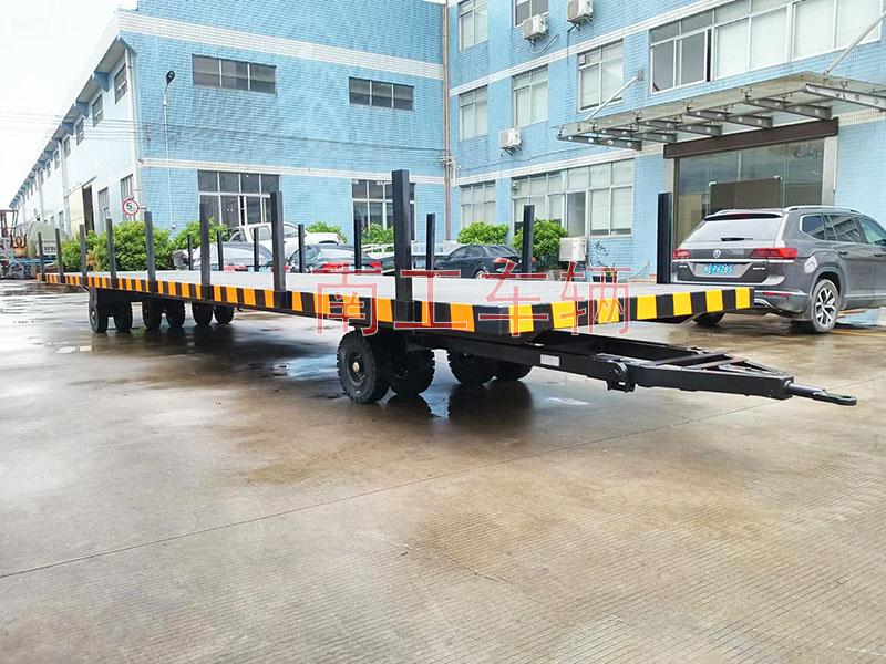 20吨12米重型华亿手机平台-华亿（中国） 插桩式工具拖车