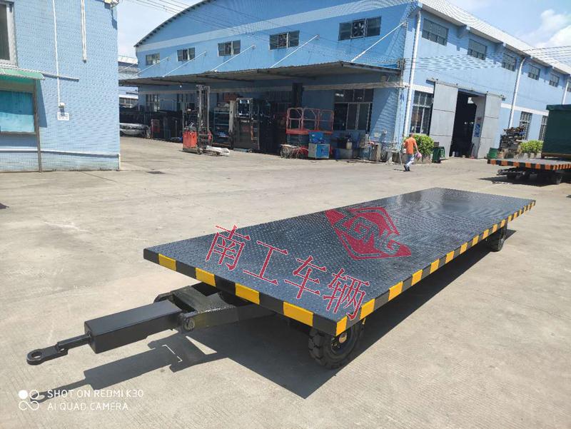 2吨华亿手机平台-华亿（中国） 无动力牵引工具拖车