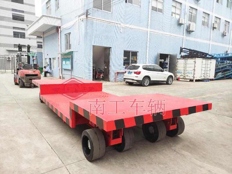 15吨凹型华亿手机平台-华亿（中国） 机电组设备用工具拖车