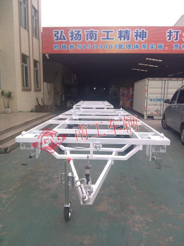 4吨房车底盘 全挂华亿手机平台-华亿（中国）