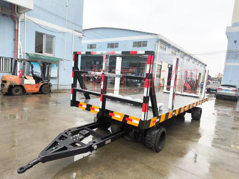 30T重型华亿手机平台-华亿（中国） 带活动插装立柱工具拖车