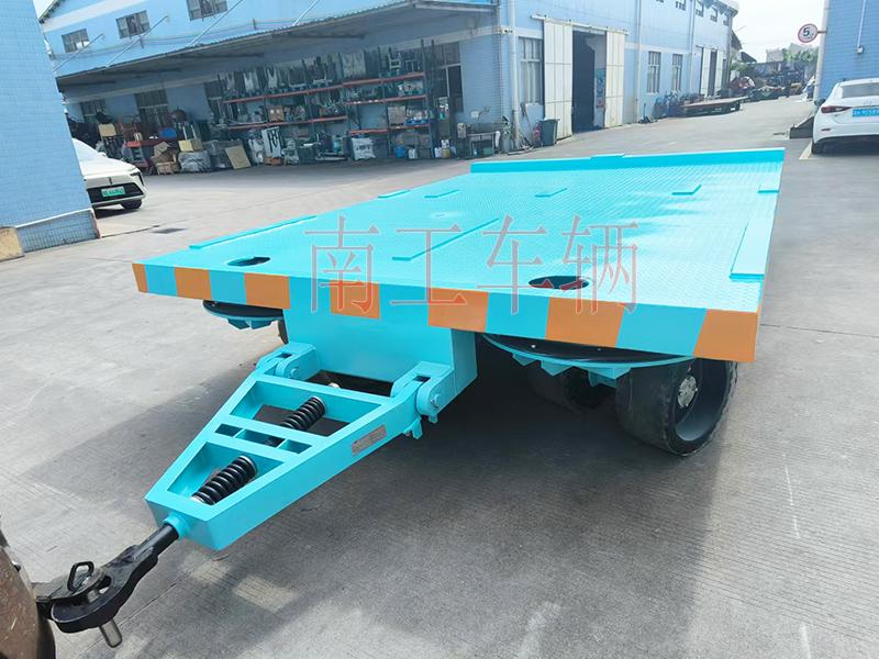18吨可横移重型华亿手机平台-华亿（中国） 四个转盘工具拖车