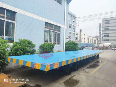 30吨重型无动力牵引华亿手机平台-华亿（中国）1I.jpg