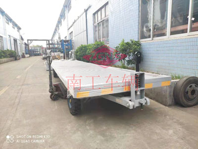 6吨华亿手机平台-华亿（中国）3I.jpg