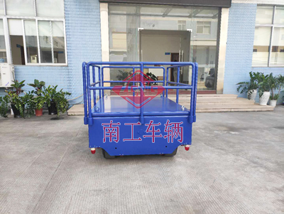 10吨电动华亿手机平台-华亿（中国）I.jpg