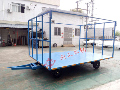 3吨前后高护栏全挂华亿手机平台-华亿（中国）2I.jpg
