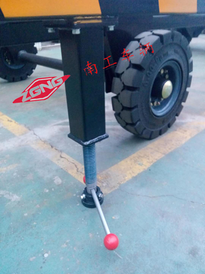 4吨带螺纹支腿骨架式华亿手机平台-华亿（中国）4I.jpg
