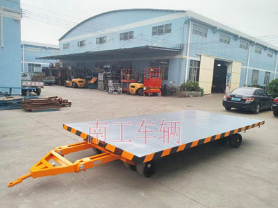 10吨中型牵引华亿手机平台-华亿（中国）1I.jpg