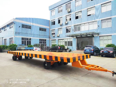 30吨重型华亿手机平台-华亿（中国）带4个转盘5I.jpg