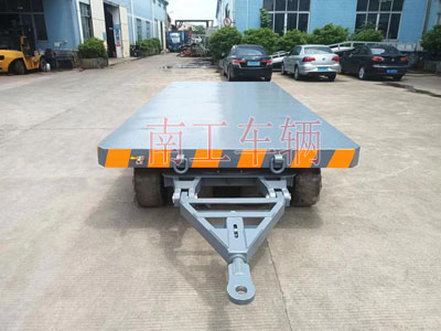 25吨重型工业华亿手机平台-华亿（中国）全挂式牵引拖车底盘带牵引环4I.jpg