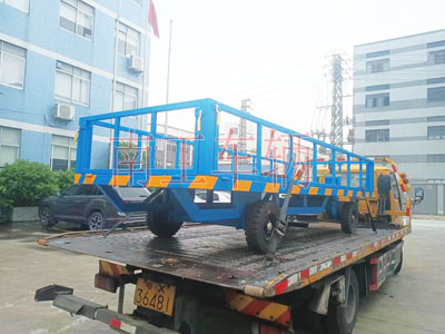 2吨护栏型华亿手机平台-华亿（中国） 工业全挂车2I.jpg