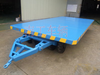 8吨华亿手机平台-华亿（中国）3I.jpg