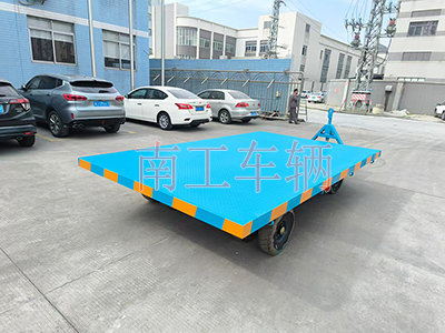 9吨华亿手机平台-华亿（中国）无动力牵引工具拖车4I.jpg