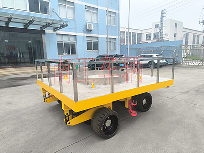25吨重型华亿手机平台-华亿（中国）带圆型不锈钢上装工具拖车2I.jpg