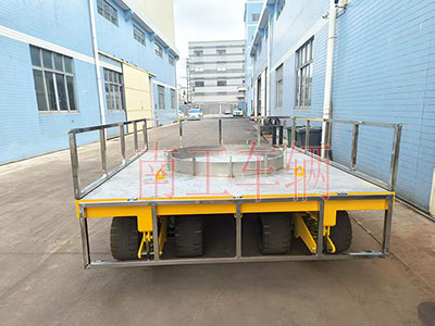 25吨重型华亿手机平台-华亿（中国）带圆型不锈钢上装工具拖车7I.jpg