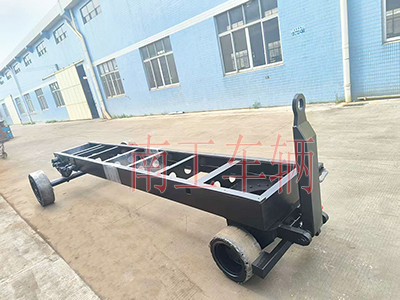 10吨牵引骨架式华亿手机平台-华亿（中国）I.jpg