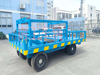 15吨牵引华亿手机平台-华亿（中国）护栏型工具拖车2I.jpg